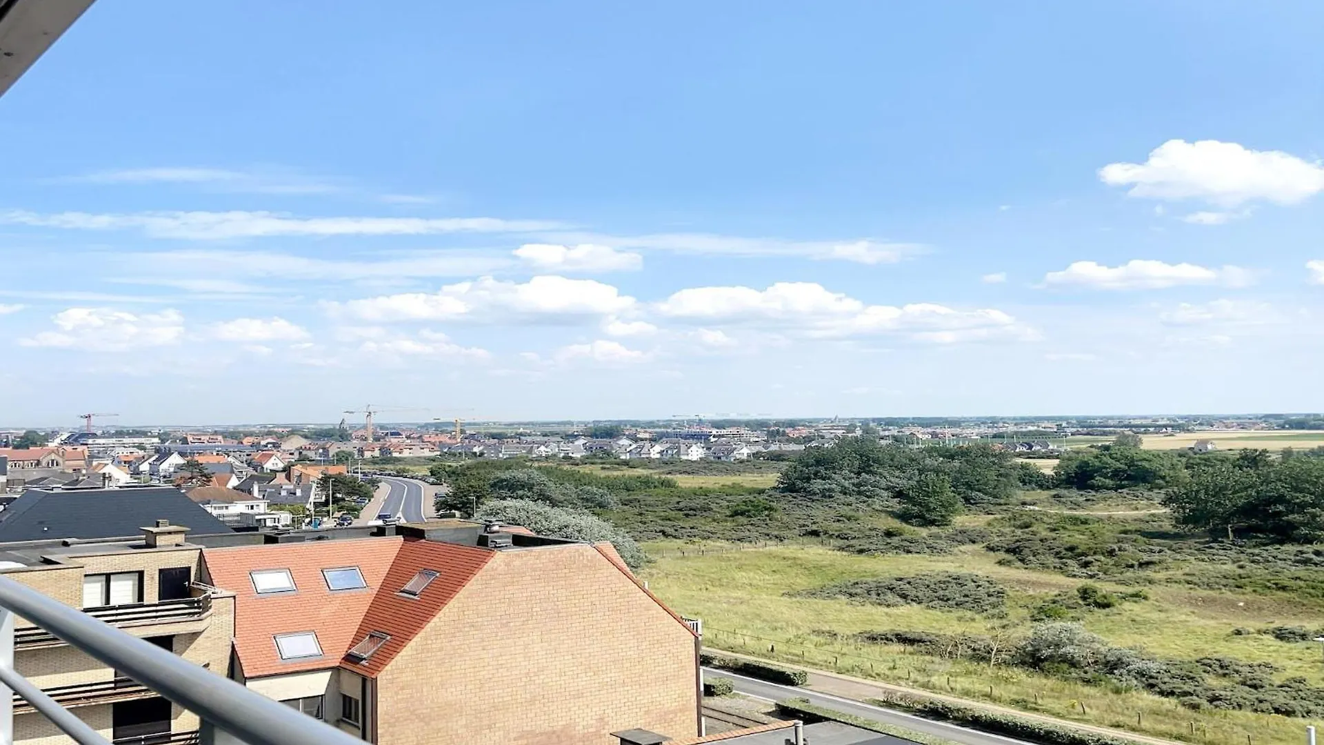 Cozy Studio With Hinterland View Middelkerke Belgium